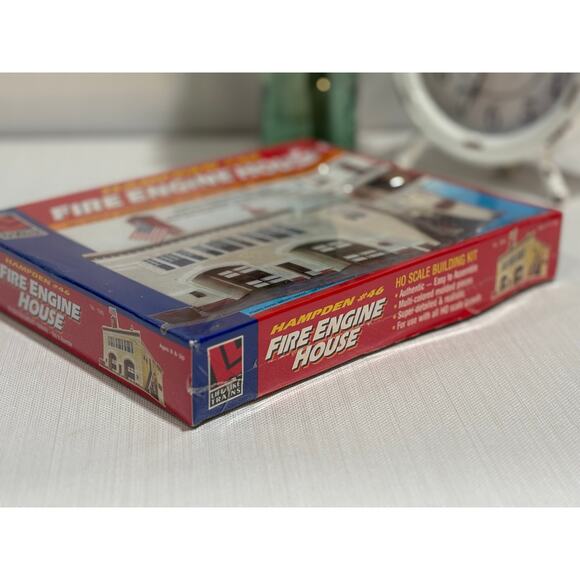 Hampden #46 Fire Engine House Life-Like Trains HO Scale building kit NEW - Picture 2 of 3